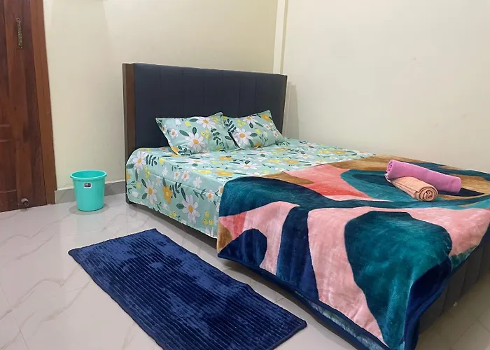 Move Inn Hideway